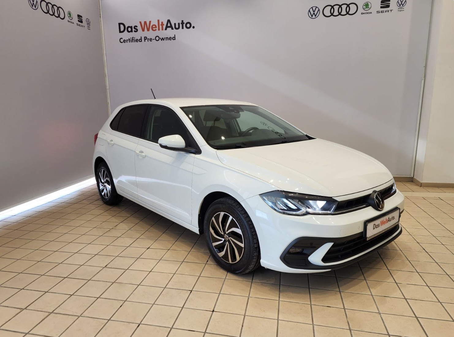 Volkswagen Polo Life 1.0