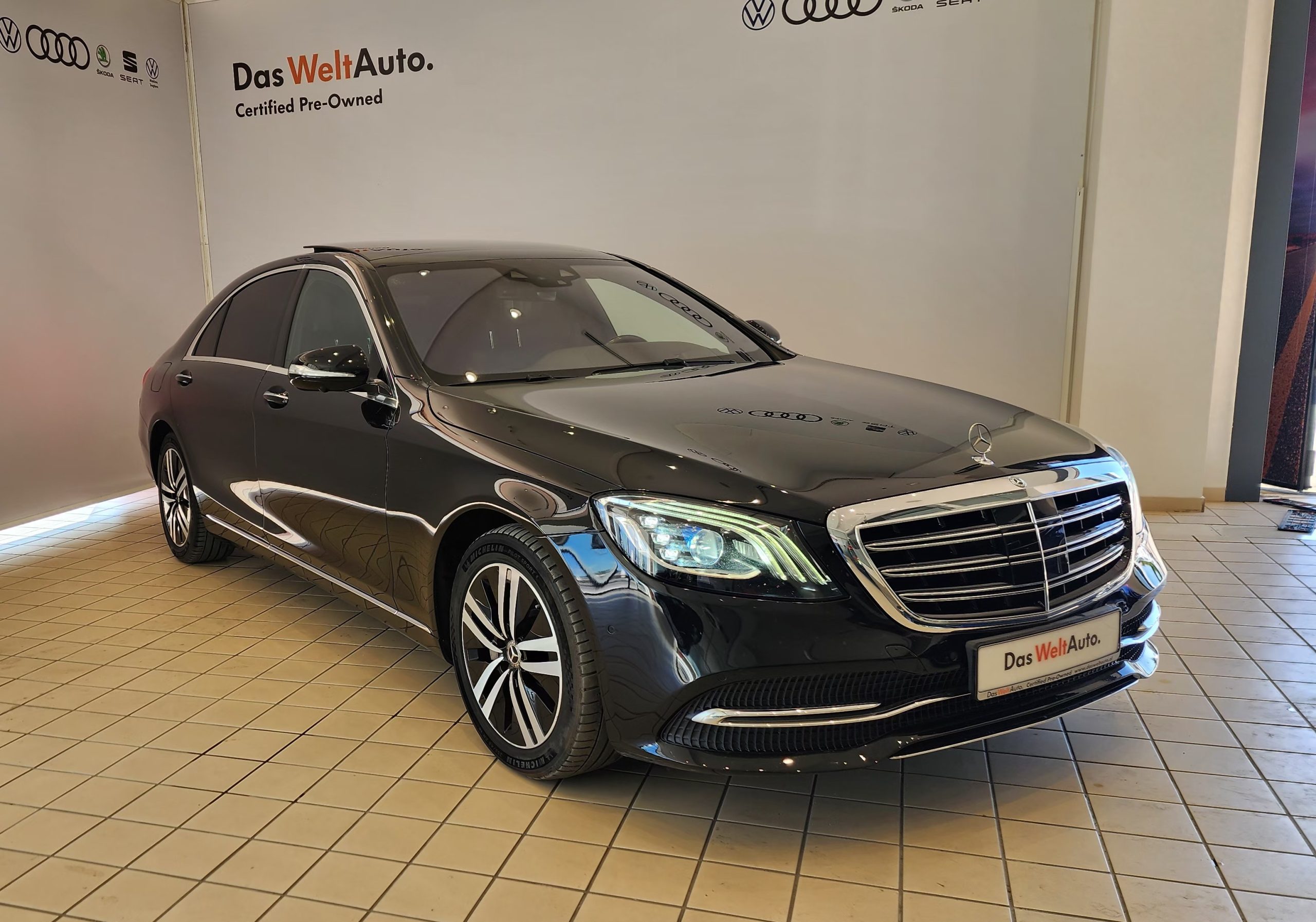 Mercedes-Benz S-Class 350